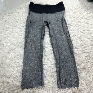 Lululemon Run The Day Crop *23" Fractal Dark Starlight Black / Black
